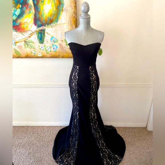 WINDSOR 🖤BLACK🖤 STRAPLESS MERMAID PROM FORMAL DRESS SIZE MEDIUM 🌟NWT🌟 - Picture 1 of 16